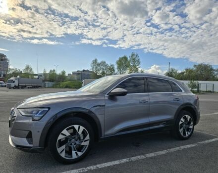 Серый Ауди Кватро, объемом двигателя 0 л и пробегом 144 тыс. км за 32800 $, фото 5 на Automoto.ua