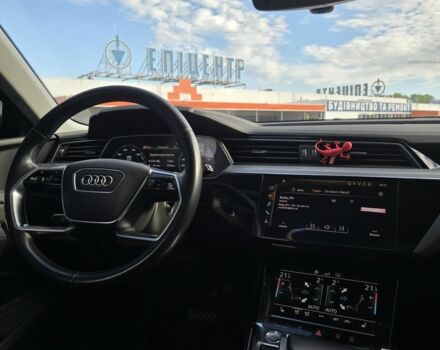 Серый Ауди Кватро, объемом двигателя 0 л и пробегом 144 тыс. км за 32800 $, фото 19 на Automoto.ua