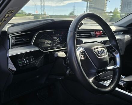 Серый Ауди Кватро, объемом двигателя 0 л и пробегом 144 тыс. км за 32800 $, фото 12 на Automoto.ua