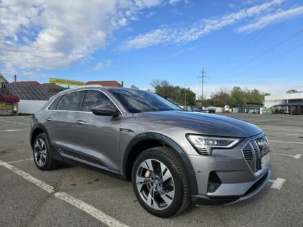 Ауді Quattro 2020 у Ужгороді на Automoto.ua Сірий Ауді Quattro, об'ємом двигуна 0 л та пробігом 139 тис. км за 31000 $, фото 1 на Automoto.ua