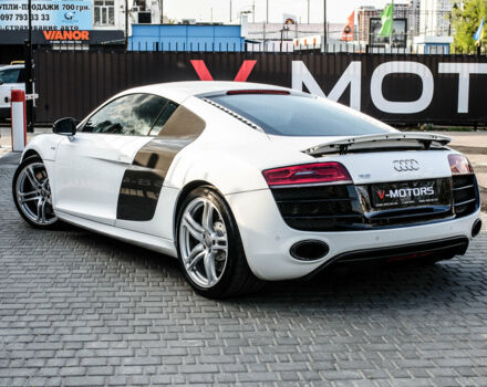 Білий Ауді R8, об'ємом двигуна 5.2 л та пробігом 38 тис. км за 63000 $, фото 12 на Automoto.ua