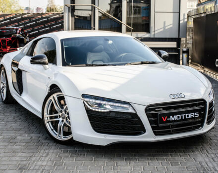 Білий Ауді R8, об'ємом двигуна 5.2 л та пробігом 38 тис. км за 63000 $, фото 3 на Automoto.ua