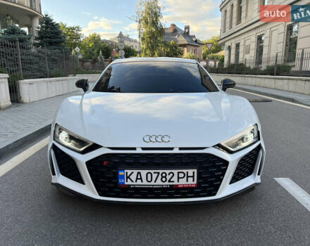 Білий Ауді R8, об'ємом двигуна 5.2 л та пробігом 60 тис. км за 165000 $, фото 29 на Automoto.ua