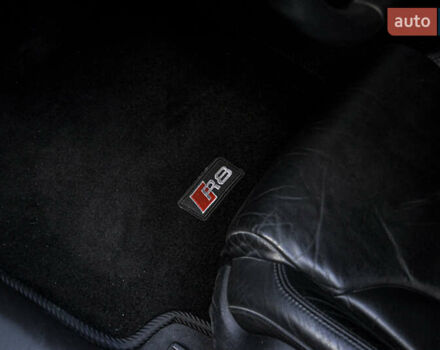 Ауді R8, об'ємом двигуна 4.2 л та пробігом 42 тис. км за 45499 $, фото 32 на Automoto.ua