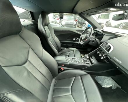 Ауди Р8, объемом двигателя 5.2 л и пробегом 19 тыс. км за 146283 $, фото 23 на Automoto.ua