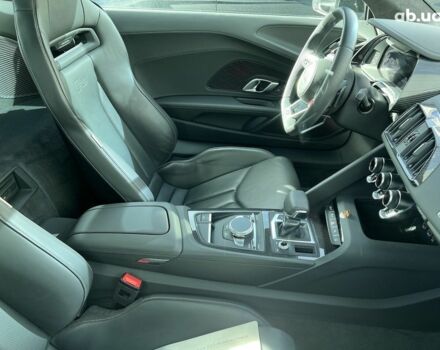 Ауді R8, об'ємом двигуна 3 л та пробігом 1 тис. км за 176931 $, фото 7 на Automoto.ua