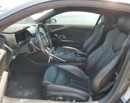Сірий Ауді R8, об'ємом двигуна 52 л та пробігом 39 тис. км за 108600 $, фото 6 на Automoto.ua