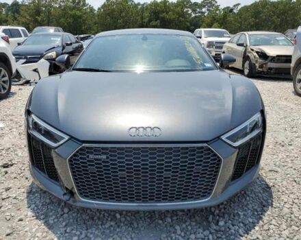 Сірий Ауді R8, об'ємом двигуна 52 л та пробігом 39 тис. км за 108600 $, фото 1 на Automoto.ua