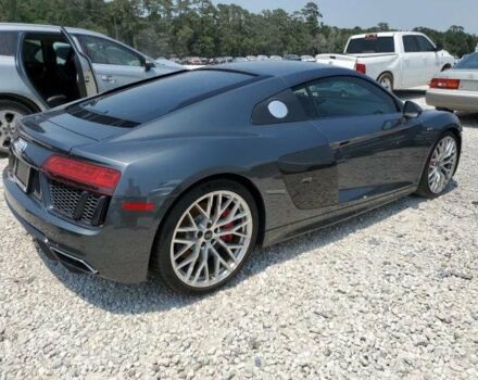 Сірий Ауді R8, об'ємом двигуна 52 л та пробігом 39 тис. км за 108600 $, фото 3 на Automoto.ua