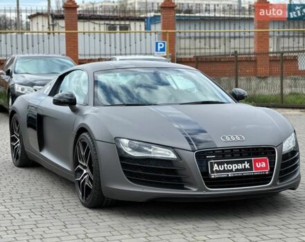 Сірий Ауді R8, об'ємом двигуна 4.2 л та пробігом 102 тис. км за 37990 $, фото 1 на Automoto.ua