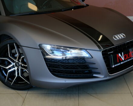 Сірий Ауді R8, об'ємом двигуна 42 л та пробігом 101 тис. км за 38900 $, фото 2 на Automoto.ua
