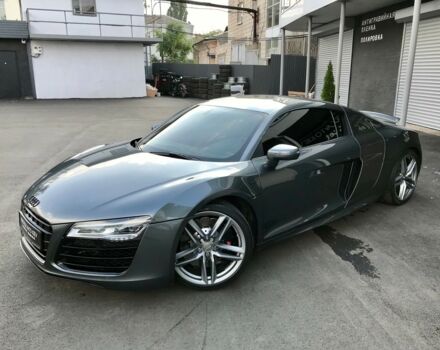 Сірий Ауді R8, об'ємом двигуна 5.2 л та пробігом 13 тис. км за 94900 $, фото 8 на Automoto.ua