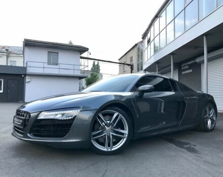 Сірий Ауді R8, об'ємом двигуна 5.2 л та пробігом 13 тис. км за 94900 $, фото 7 на Automoto.ua