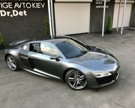 Сірий Ауді R8, об'ємом двигуна 5.2 л та пробігом 13 тис. км за 94900 $, фото 15 на Automoto.ua