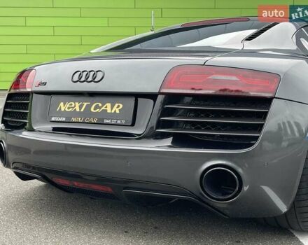 Сірий Ауді R8, об'ємом двигуна 5.2 л та пробігом 29 тис. км за 89000 $, фото 14 на Automoto.ua