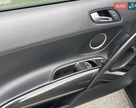 Сірий Ауді R8, об'ємом двигуна 5.2 л та пробігом 29 тис. км за 89000 $, фото 23 на Automoto.ua