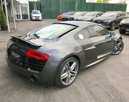 Сірий Ауді R8, об'ємом двигуна 5.2 л та пробігом 13 тис. км за 94900 $, фото 34 на Automoto.ua