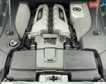 Сірий Ауді R8, об'ємом двигуна 5.2 л та пробігом 29 тис. км за 89000 $, фото 52 на Automoto.ua