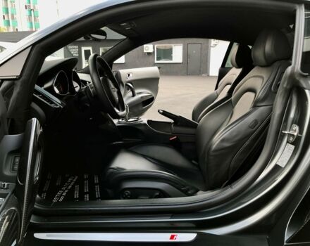 Сірий Ауді R8, об'ємом двигуна 5.2 л та пробігом 13 тис. км за 94900 $, фото 48 на Automoto.ua