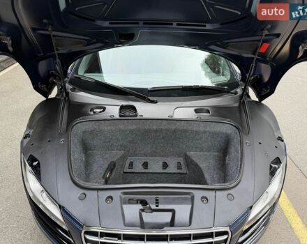 Синій Ауді R8, об'ємом двигуна 4.16 л та пробігом 79 тис. км за 55000 $, фото 59 на Automoto.ua