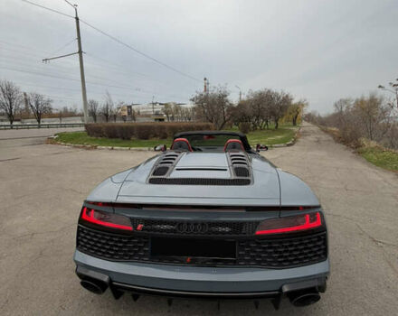 Синий Ауди Р8, объемом двигателя 5.2 л и пробегом 43 тыс. км за 238888 $, фото 6 на Automoto.ua