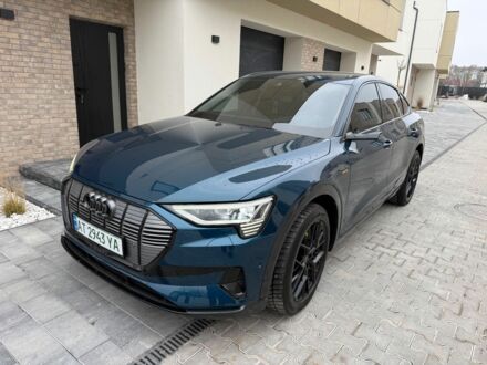 Синий Ауди Р8, объемом двигателя 0 л и пробегом 92 тыс. км за 35900 $, фото 1 на Automoto.ua