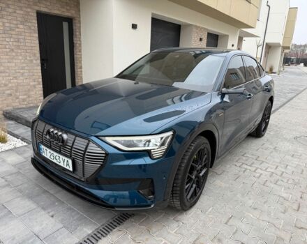 Синий Ауди Р8, объемом двигателя 0 л и пробегом 92 тыс. км за 35900 $, фото 1 на Automoto.ua