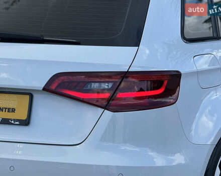 Ауди РС3 2016 в Киеве на Automoto.ua Белый Ауди РС3, объемом двигателя 2.48 л и пробегом 65 тыс. км за 33500 $, фото 9 на Automoto.ua