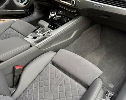 Черный Ауди РС5, объемом двигателя 2.89 л и пробегом 3 тыс. км за 111398 $, фото 33 на Automoto.ua