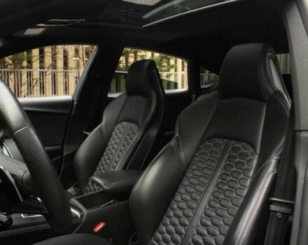 Серый Ауди РС5, объемом двигателя 0 л и пробегом 36 тыс. км за 20000 $, фото 12 на Automoto.ua