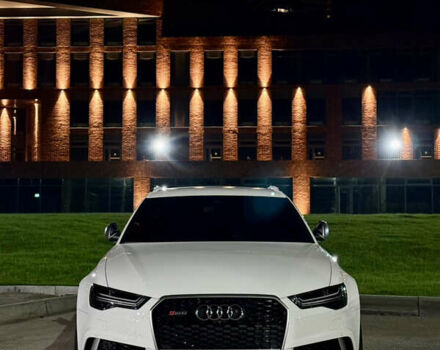 Ауди РС6 2013 в Днепре (Днепропетровске) на Automoto.ua Белый Ауди РС6, объемом двигателя 3.99 л и пробегом 120 тыс. км за 56000 $, фото 1 на Automoto.ua