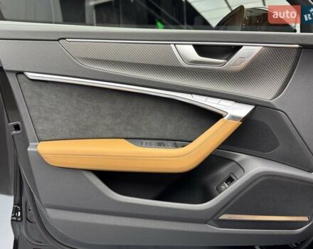 Черный Ауди РС6, объемом двигателя 4 л и пробегом 1 тыс. км за 157700 $, фото 32 на Automoto.ua