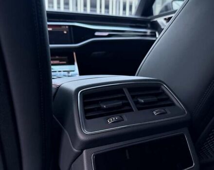 Ауди РС6, объемом двигателя 4 л и пробегом 16 тыс. км за 144400 $, фото 21 на Automoto.ua