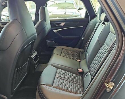 Серый Ауди РС6, объемом двигателя 4 л и пробегом 1 тыс. км за 87000 $, фото 5 на Automoto.ua