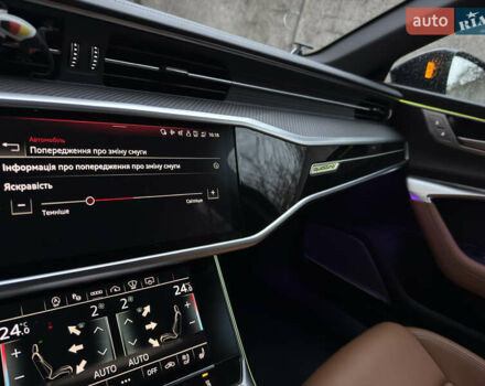 Серый Ауди РС6, объемом двигателя 4 л и пробегом 120 тыс. км за 99500 $, фото 88 на Automoto.ua