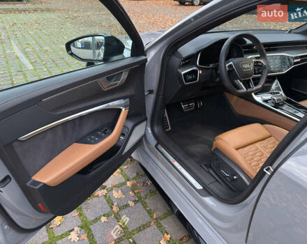 Серый Ауди РС6, объемом двигателя 4 л и пробегом 120 тыс. км за 99500 $, фото 24 на Automoto.ua