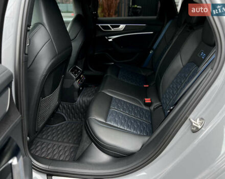 Сірий Ауді РС6, об'ємом двигуна 4 л та пробігом 37 тис. км за 139900 $, фото 7 на Automoto.ua