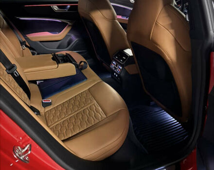 Червоний Ауді РС7, об'ємом двигуна 4 л та пробігом 27 тис. км за 95000 $, фото 10 на Automoto.ua