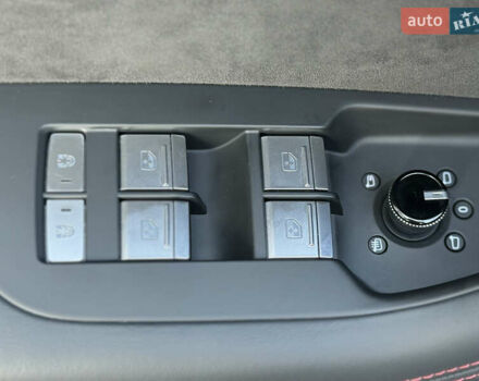 Сірий Ауді РС7, об'ємом двигуна 4 л та пробігом 25 тис. км за 115000 $, фото 56 на Automoto.ua