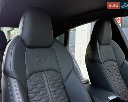 Сірий Ауді РС7, об'ємом двигуна 4 л та пробігом 25 тис. км за 115000 $, фото 48 на Automoto.ua