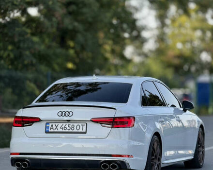 Білий Ауді S4, об'ємом двигуна 3 л та пробігом 150 тис. км за 22999 $, фото 3 на Automoto.ua