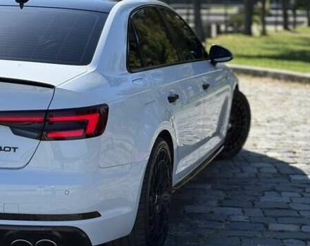 Белый Ауди С4, объемом двигателя 3 л и пробегом 201 тыс. км за 31500 $, фото 14 на Automoto.ua