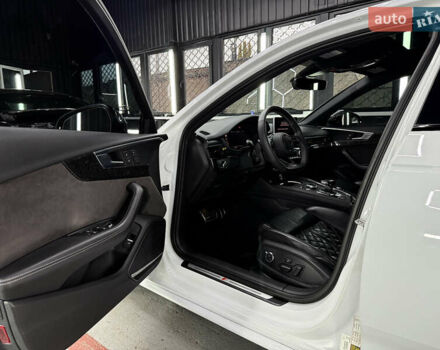 Белый Ауди С4, объемом двигателя 3 л и пробегом 110 тыс. км за 26500 $, фото 9 на Automoto.ua