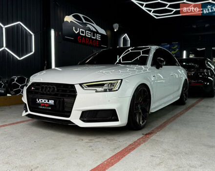 Белый Ауди С4, объемом двигателя 3 л и пробегом 110 тыс. км за 26500 $, фото 3 на Automoto.ua