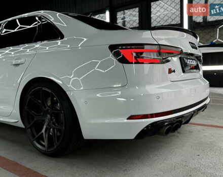 Білий Ауді С4, об'ємом двигуна 3 л та пробігом 110 тис. км за 26500 $, фото 8 на Automoto.ua