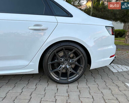 Ауди С4 2017 в Одессе на Automoto.ua Белый Ауди С4, объемом двигателя 3 л и пробегом 110 тыс. км за 27000 $, фото 1 на Automoto.ua