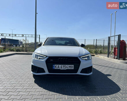 Белый Ауди С4, объемом двигателя 3 л и пробегом 110 тыс. км за 29000 $, фото 16 на Automoto.ua
