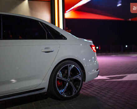 Белый Ауди С4, объемом двигателя 3 л и пробегом 75 тыс. км за 28900 $, фото 4 на Automoto.ua