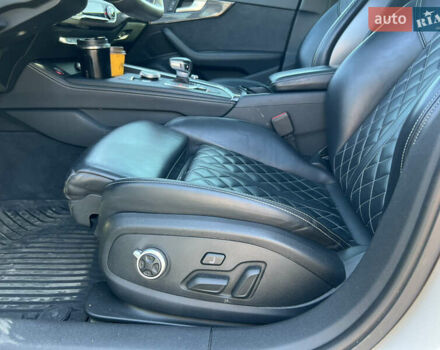 Белый Ауди С4, объемом двигателя 3 л и пробегом 110 тыс. км за 29000 $, фото 14 на Automoto.ua