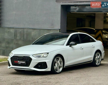 Белый Ауди С4, объемом двигателя 3 л и пробегом 77 тыс. км за 34000 $, фото 3 на Automoto.ua